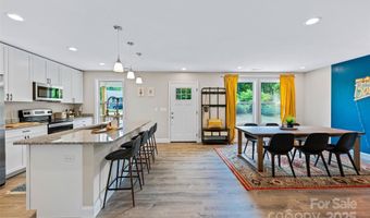 9 Silent Pl, Asheville, NC 28806