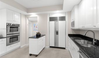 21200 Point Pl 2602, Aventura, FL 33180
