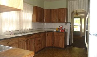 207 Locust St, Ambridge, PA 15003