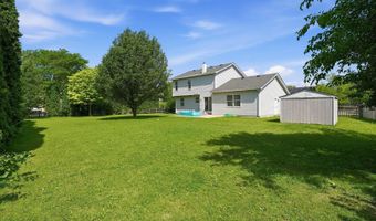 1 Regal Ct, Algonquin, IL 60102