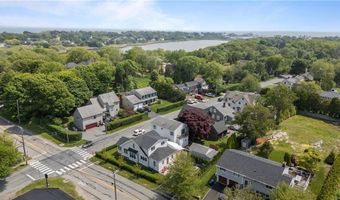 109 Carroll Ave, Newport, RI 02840