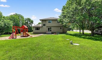 37785 Sunnyfield Cir, Avon, MN 56310