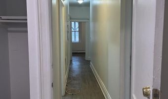 9 Saint Joseph'S Ter 2A, Albany, NY 12210