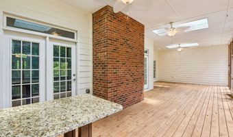 2077 Coolidge Way NW, Acworth, GA 30101