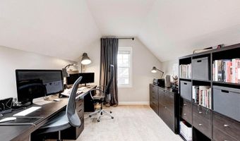 6052 Pine Bluff Dr, Avon, IN 46123