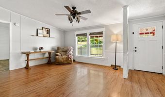 203 Edgewood St, Ballard, WV 24918