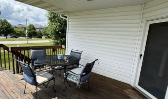 5014 Waller St, Ames, IA 50014