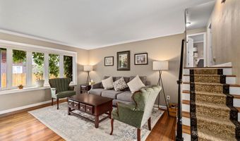 6914 CORDOVA Dr, Cheyenne, WY 82009