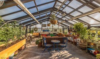 390 Hayrake Ln, Bozeman, MT 59715