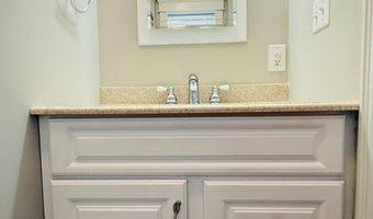 134 Pine Ledge Rd, Bangor, ME 04401