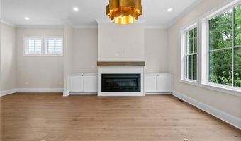 5205 Bandolino Ln, Peachtree Corners, GA 30092