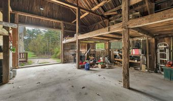 239 Wentworth Rd, Brookfield, NH 03872