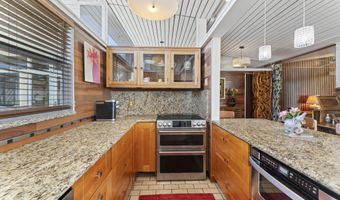 2337 SEMINOLE Rd A, Atlantic Beach, FL 32233