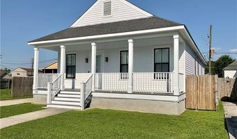 137 SEAL Dr, Arabi, LA 70032