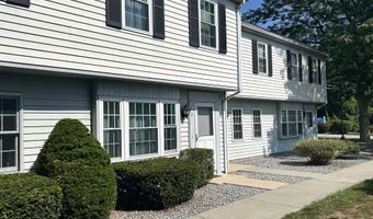 3 Founders Rd 3, Clinton, CT 06413