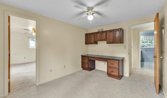 2145 Steeplechase Dr, Ann Arbor, MI 48103