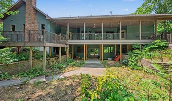 1653 Fairview Dr, Allegan, MI 49010