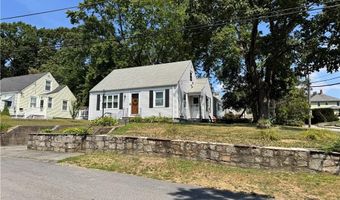 1 Garvin St, Cumberland, RI 02864
