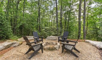 205 Autumn Valley Ln, Scaly Mountain, NC 28775