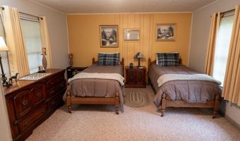 722 Newman Rd, Alexander City, AL 35010