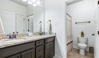 18394 Red Tail St, Athens, AL 35613