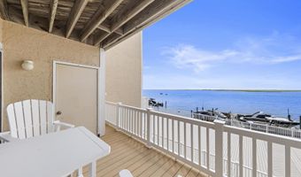 401 Bay Shore Dr 18B, Barnegat, NJ 08005