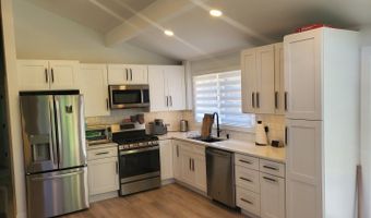 4 A94 Springfield Dr, Apple River, IL 61001