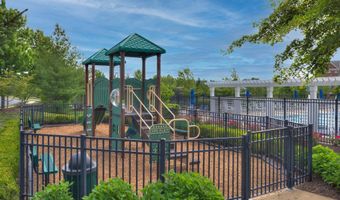 23575 HOPEWELL MANOR Ter, Ashburn, VA 20148