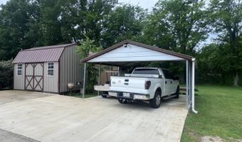 529 N 4th St, Baldwyn, MS 38824