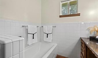 405 4th NW, Ardmore, OK 73401