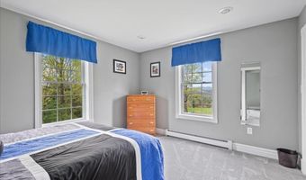 34 Goldsbury Woods Rd, Barre, VT 05641