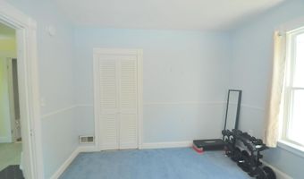 124 Palm St, Bangor, ME 04401