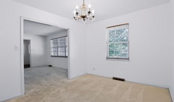 930 Mellowood Dr, Indianapolis, IN 46217