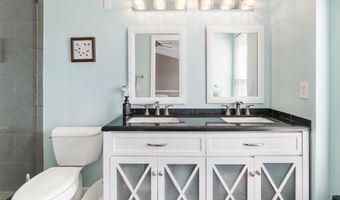 14 Osprey Ln, Bayville, NJ 08721