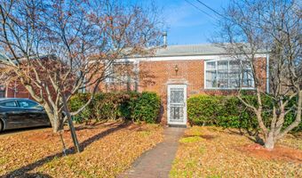 3028 P St SE, Washington, DC 20020