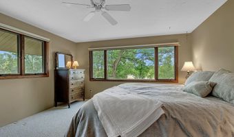 10604 Montgomery Ave NW, Annandale, MN 55302