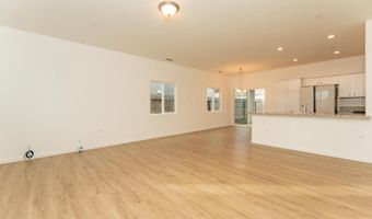 13760 Larkspur Way, Armona, CA 93202