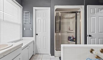 413 Peach Ave, Albertville, AL 35950