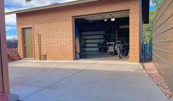 110 Nighthawk Ave, Bisbee, AZ 85603