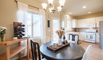 2347 LAURA VISTA Dr, Albany, OR 97321