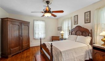 710 SPRINGDALE Rd, Orlando, FL 32804
