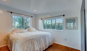 23898 Crown Hill Ln, Escondido, CA 92027