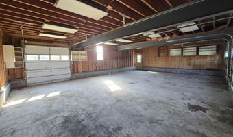 330 Narrow Shore Rd, Aydlett, NC 27916