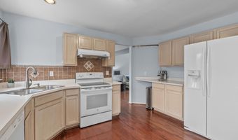 1696 Reserve Ct, Ann Arbor, MI 48103