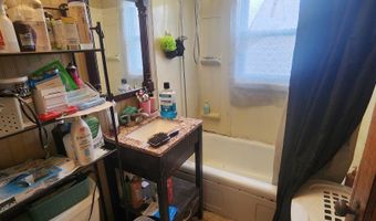 2533 12TH St, Cheyenne, WY 82001