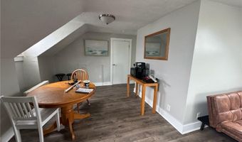 9 Ann St 2, Newport, RI 02840