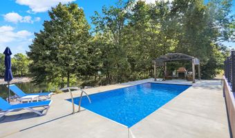 940 E County Road 825 N, Bainbridge, IN 46105