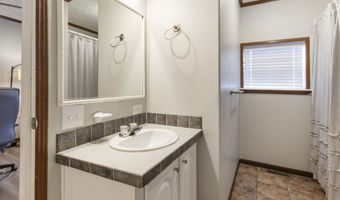 957 Blessing Rd, Albertville, AL 35951