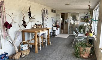 34851 S DESERT Cv, Black Canyon City, AZ 85324