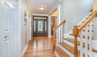 3613 Commonwealth Ave, Charlotte, NC 28205